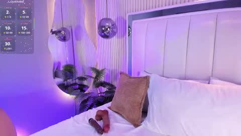 violettacolinss online show from March 24, 2026, 11:37 am