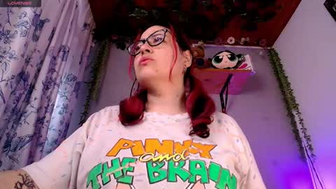 Snapshot of violettasexycam chatting on March 29, 2026, 8:53 pm violetafetish online show from March 29, 2026, 8:53 pm