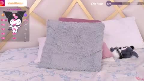 Snapshot of violettbloss chatting on January 16, 2025, 3:56 am Violeta online show from January 16, 2025, 3:56 am