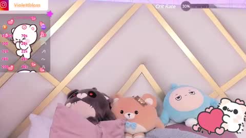 Snapshot of violettbloss chatting on February 15, 2025, 12:37 am Violeta online show from February 15, 2025, 12:37 am