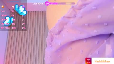Snapshot of violettbloss chatting on September 18, 2025, 3:30 am Violeta online show from September 18, 2025, 3:30 am