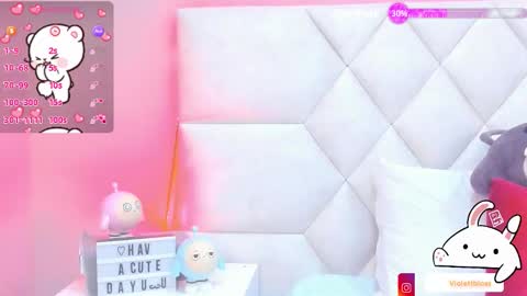 Snapshot of violettbloss chatting on October 28, 2025, 3:10 am Violeta online show from October 28, 2025, 3:10 am