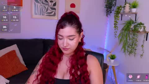 Snapshot of violettcastel chatting on May 8, 2026, 8:47 pm Violett Castel online show from May 8, 2026, 8:47 pm