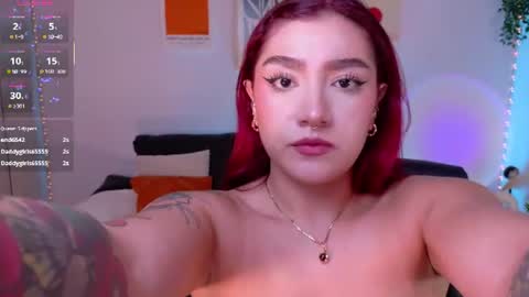 Violett Castel online show from June 24, 2026, 12:09 am