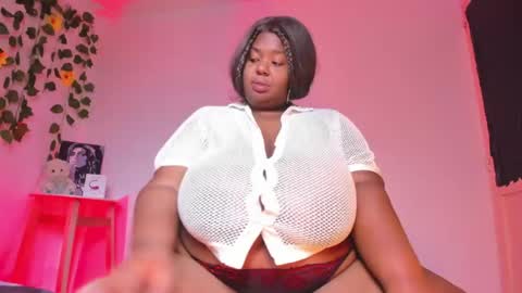 Call me valeria online show from April 25, 2026, 4:04 am