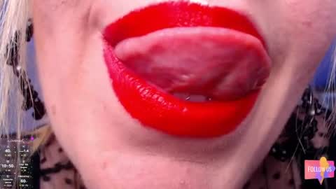 Snapshot of vip_sweetness chatting on June 13, 2026, 6:22 am vip sweetness online show from June 13, 2026, 6:22 am