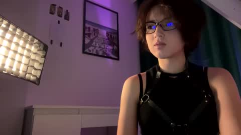 Vireia online show from February 18, 2026, 6:15 pm