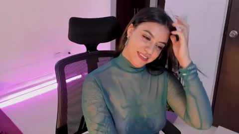 Lu online show from January 23, 2025, 10:11 pm