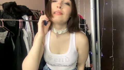 Snapshot of virusdoll chatting on April 22, 2026, 10:28 am virusdoll online show from April 22, 2026, 10:28 am