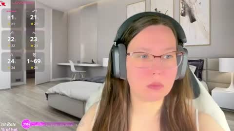 Victoria Romans online show from July 25, 2026, 10:24 am