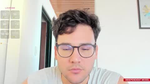 Vito Ferrer online show from September 13, 2025, 1:22 pm