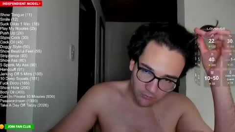 Snapshot of vito_ferrero chatting on May 16, 2026, 12:18 am Vito Ferrer online show from May 16, 2026, 12:18 am