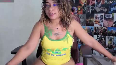Snapshot of vitoriafernandes chatting on April 14, 2026, 9:10 pm Vitoria online show from April 14, 2026, 9:10 pm