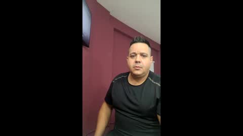 vittoitalian online show from May 3, 2026, 6:19 am