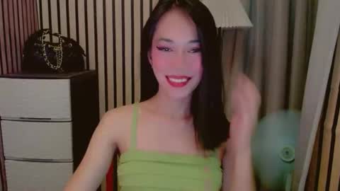 SANDRA GOING YOU online show from April 24, 2026, 12:51 pm
