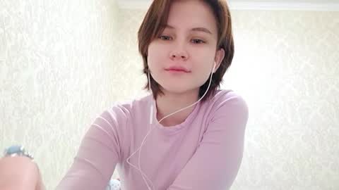 Snapshot of vivatrude chatting on February 11, 2026, 11:26 am Sonya online show from February 11, 2026, 11:26 am