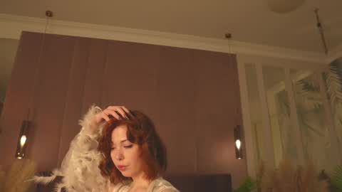 Snapshot of vivi_west chatting on April 26, 2026, 5:10 pm vivi_west online show from April 26, 2026, 5:10 pm