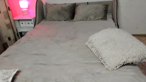 Snapshot of vivian_alison chatting on December 3, 2024, 10:40 pm vivian_alison online show from December 3, 2024, 10:40 pm