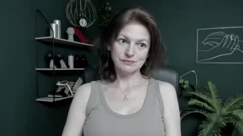Vivian online show from July 6, 2026, 5:48 am