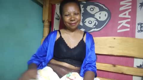 viviane0812 online show from February 23, 2025, 10:09 pm