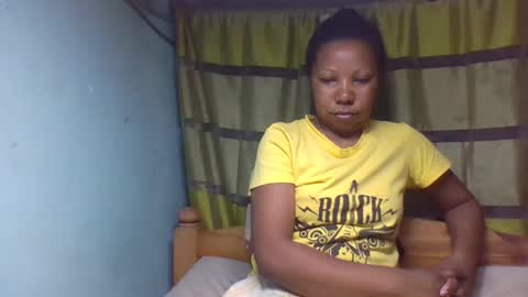 viviane0812 online show from October 18, 2025, 12:57 am