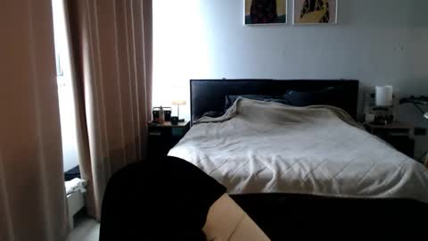 Snapshot of vivica_coke chatting on April 29, 2026, 9:24 am VI online show from April 29, 2026, 9:24 am