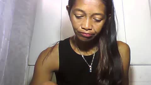 vixen_lina online show from June 19, 2026, 5:56 am
