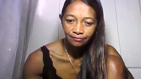 vixen_lina online show from June 22, 2026, 6:10 am