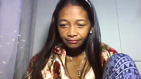 vixen_lina online show from June 24, 2026, 6:40 pm