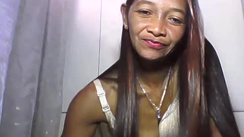 vixen_lina online show from June 29, 2026, 6:41 am
