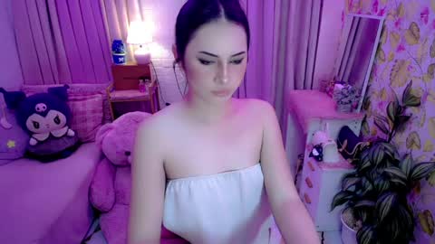 vixenluscious online show from June 4, 2026, 1:55 am