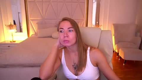 Ur Lady online show from July 16, 2026, 8:59 pm