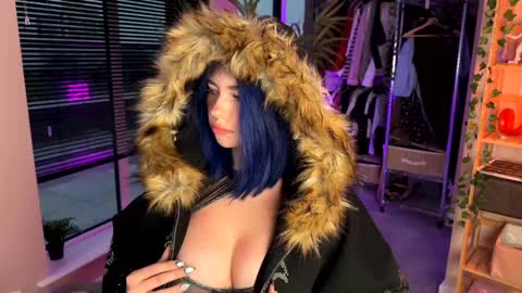 Snapshot of vixenp chatting on October 19, 2025, 4:18 pm Polly Online mostly at 9pm-2am UK Time online show from October 19, 2025, 4:18 pm