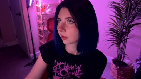 Snapshot of vixenp chatting on March 6, 2026, 6:48 pm Polly Online mostly at 9pm-2am UK Time online show from March 6, 2026, 6:48 pm