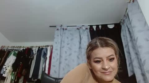 Venus online show from March 28, 2026, 1:05 am