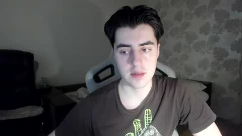 Snapshot of vlad1605 chatting on May 12, 2026, 2:58 pm Martin online show from May 12, 2026, 2:58 pm