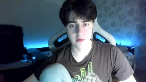 Snapshot of vlad1605 chatting on June 20, 2026, 1:09 am Martin online show from June 20, 2026, 1:09 am