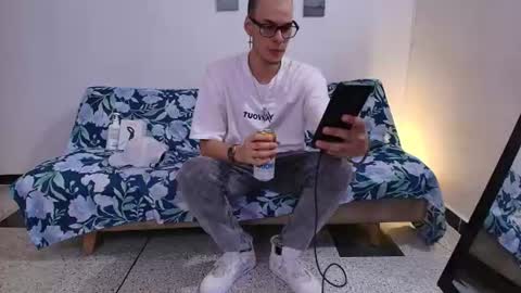 Vlad online show from July 25, 2026, 7:55 pm