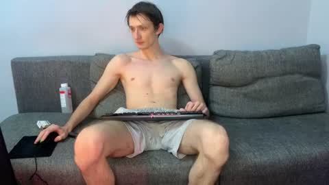 Snapshot of vlad_ggvldd chatting on July 30, 2026, 6:29 pm Vlad Dinovich online show from July 30, 2026, 6:29 pm