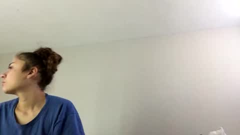 volentic online show from October 7, 2025, 4:37 pm