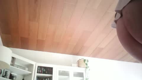 Snapshot of volkeronly chatting on March 2, 2026, 12:34 pm volkeronly online show from March 2, 2026, 12:34 pm