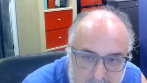 volpi72 online show from July 27, 2026, 6:37 pm