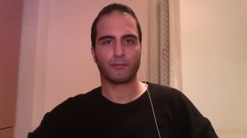 volve5 online show from February 17, 2025, 7:31 pm