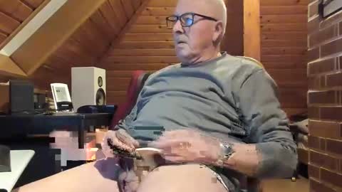 Snapshot of vonrex1 chatting on January 6, 2025, 6:20 pm heinz online show from January 6, 2025, 6:20 pm