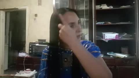 Snapshot of voulezvous_angel chatting on October 19, 2025, 7:31 am voulezvous_angel online show from October 19, 2025, 7:31 am