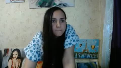 voulezvous_angel online show from June 19, 2026, 7:45 am