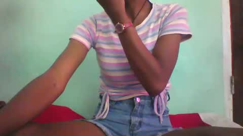 Snapshot of vounialdy chatting on February 11, 2025, 6:51 am vounialdy online show from February 11, 2025, 6:51 am