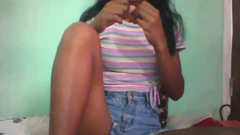 Snapshot of vounialdy chatting on February 12, 2025, 2:10 pm vounialdy online show from February 12, 2025, 2:10 pm