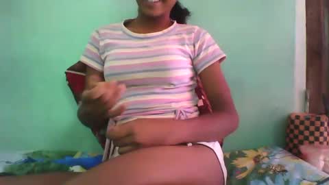 Snapshot of vounialdy chatting on February 24, 2025, 7:33 am vounialdy online show from February 24, 2025, 7:33 am