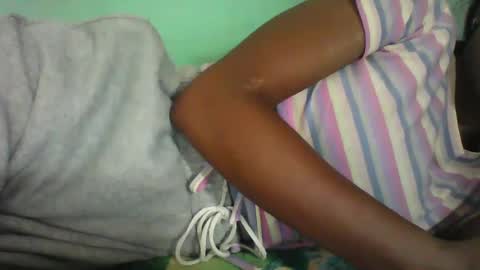 Snapshot of vounialdy chatting on February 28, 2025, 9:36 am vounialdy online show from February 28, 2025, 9:36 am